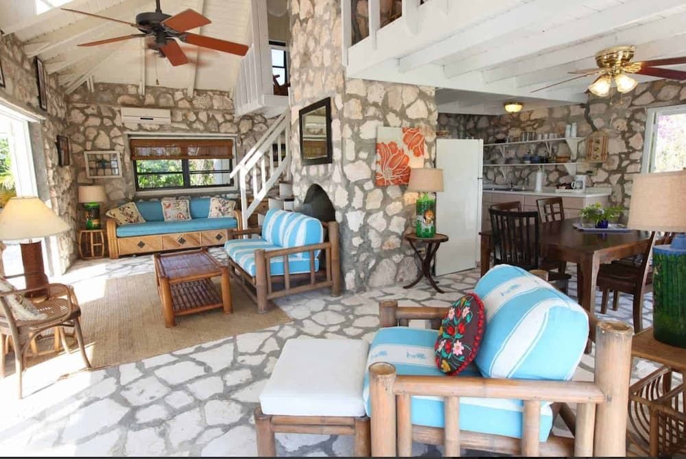 Fernandez Bay Village photo 7