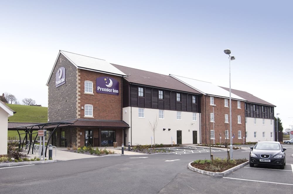 Premier Inn Glastonbury photo 8