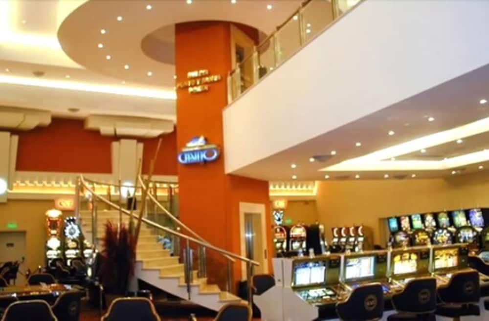 Howard Johnson by Wyndham Rio Cuarto Casino photo 5