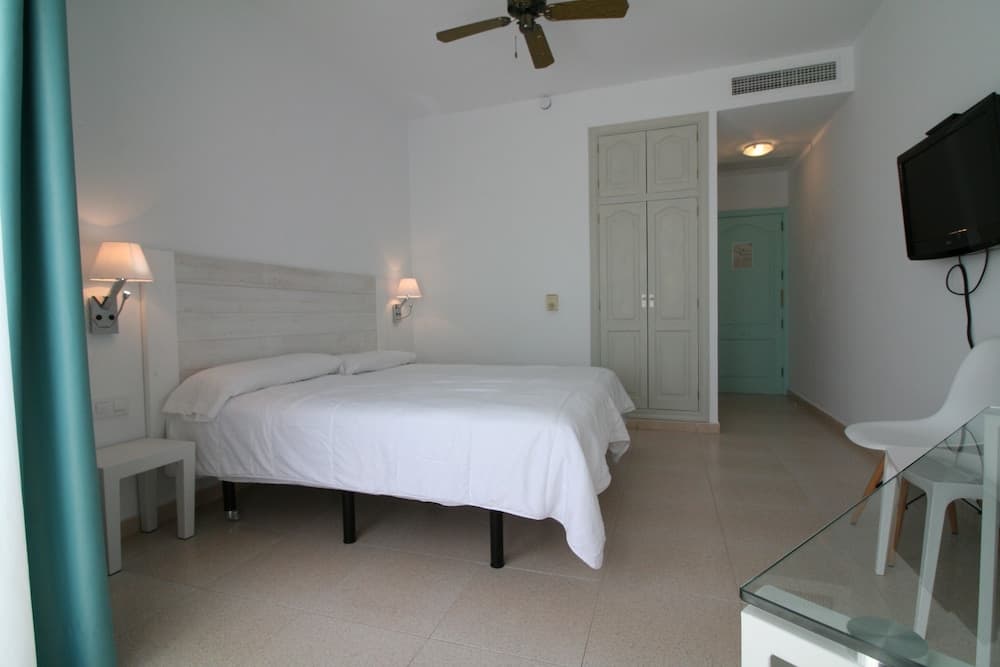Hotel Playa Santandria - Adults Only photo 8