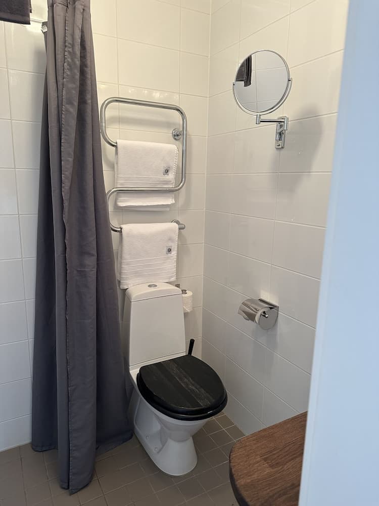 Hallfreda Hotel photo 7