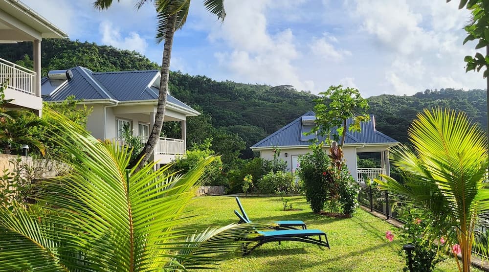 La Trouvaille Holiday Chalets photo 7