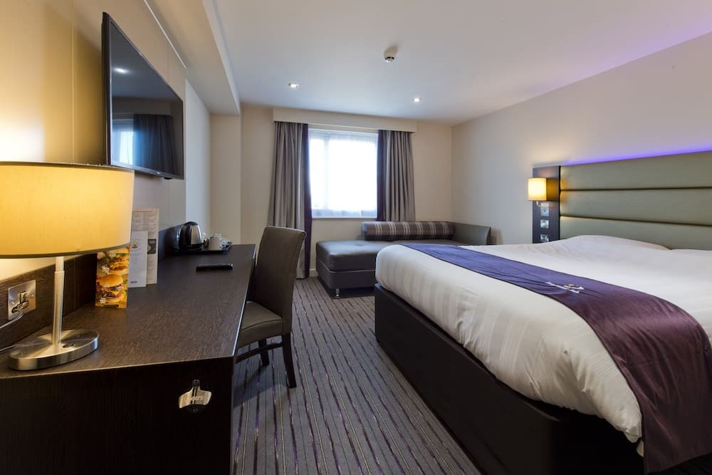 Premier Inn Gloucester - Quayside photo 7