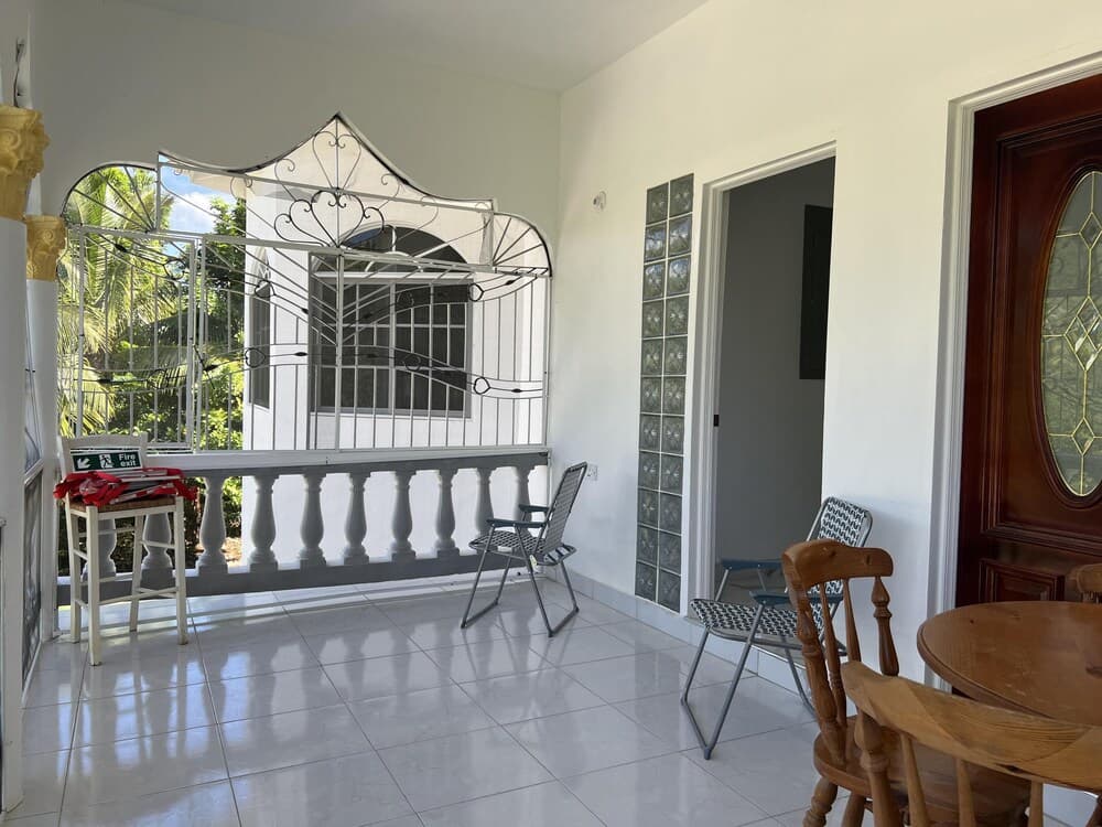 Thebreeze can Accommodate up to 30 People photo 8
