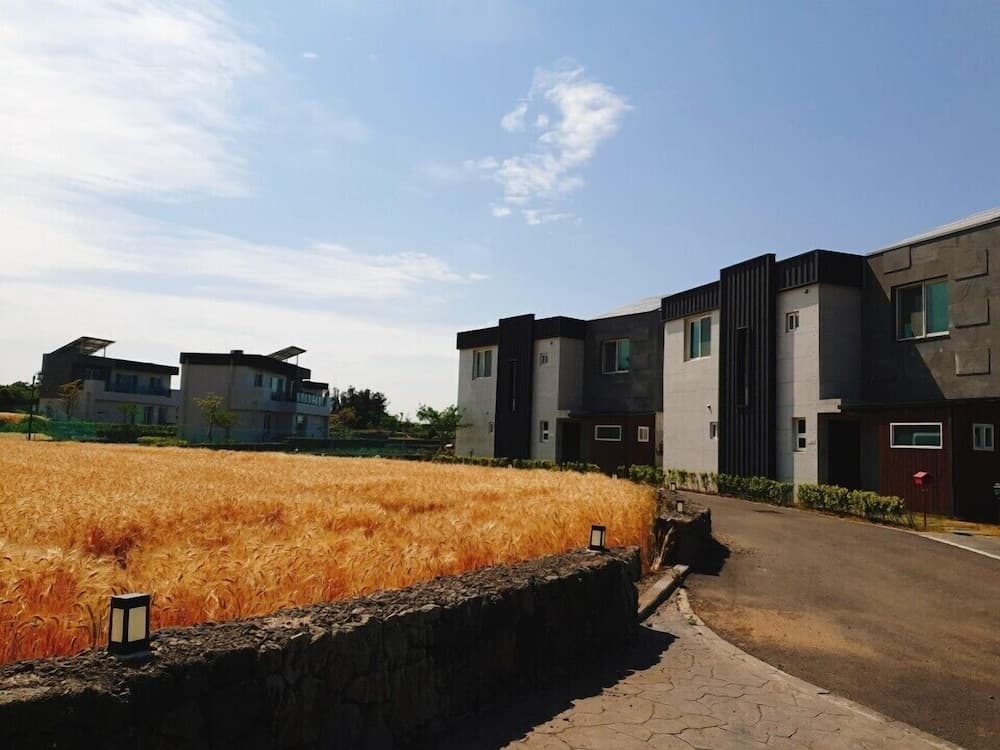 Villa de Hotel Alliance photo 8