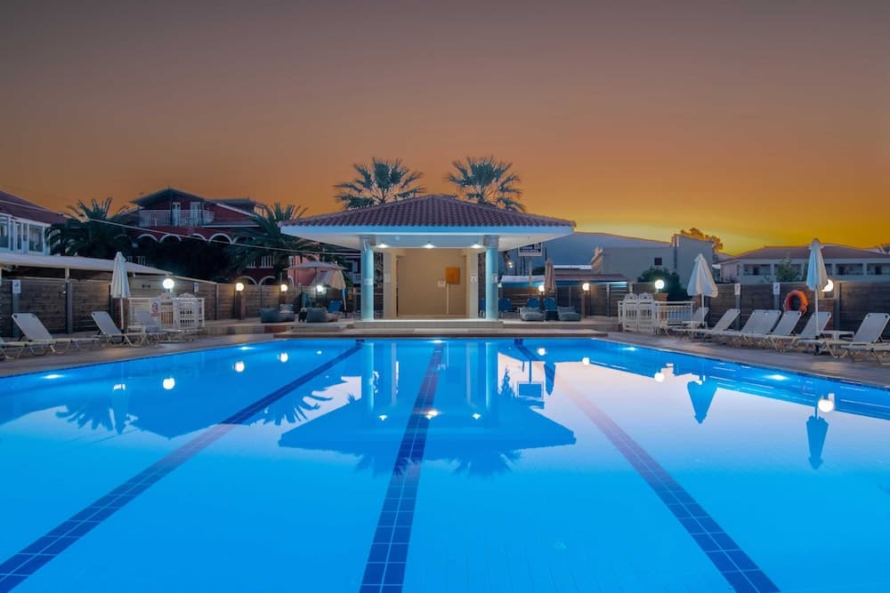 Karras Hotel