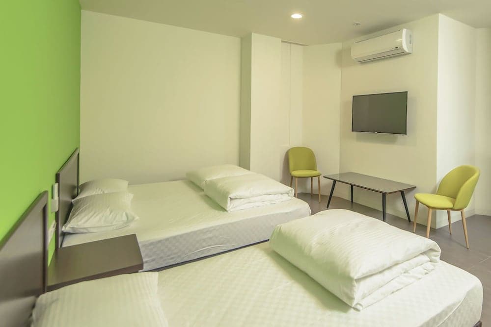 Travelers Plus - Hostel photo 4