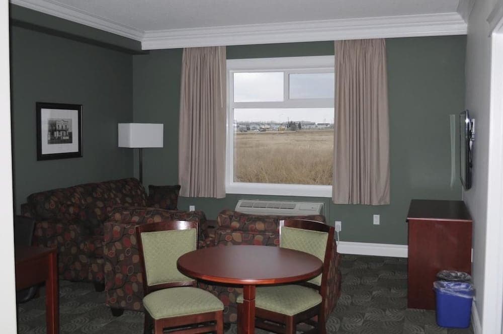 Nova Inn Wabasca photo 7