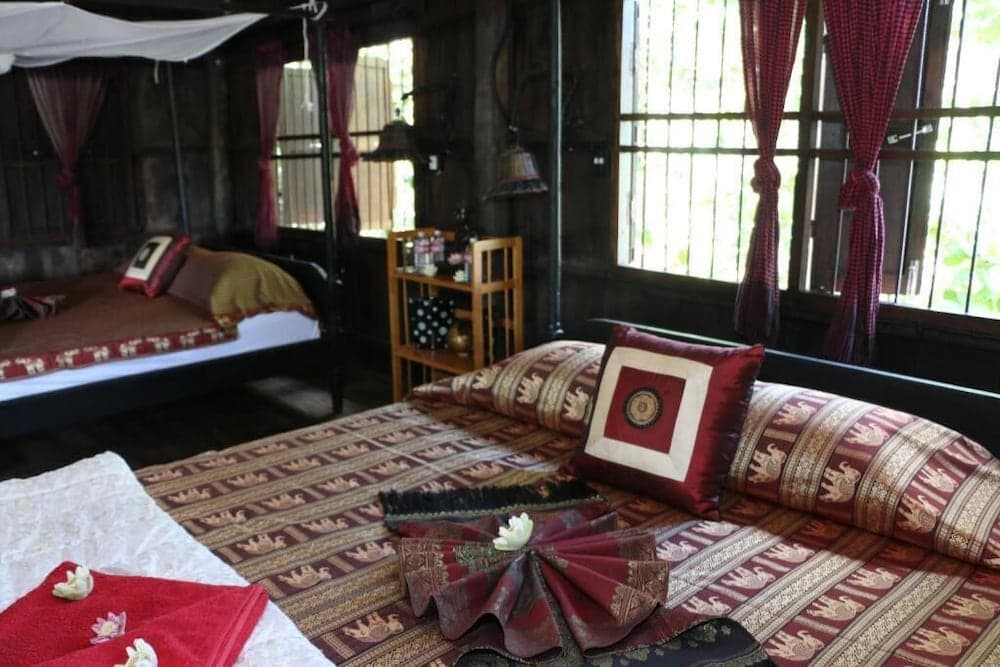 Bong Thom Home Stay photo 3