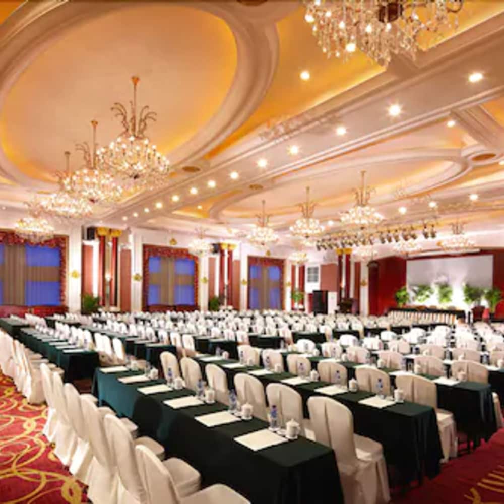 New Century Hotel Taizhou photo 2