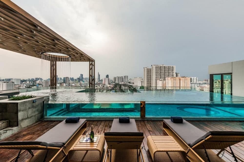 D1Mension Residences Serviced Apartment