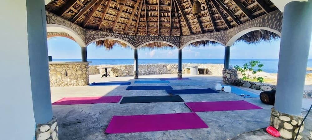 Coral Cove Wellness Resort photo 4