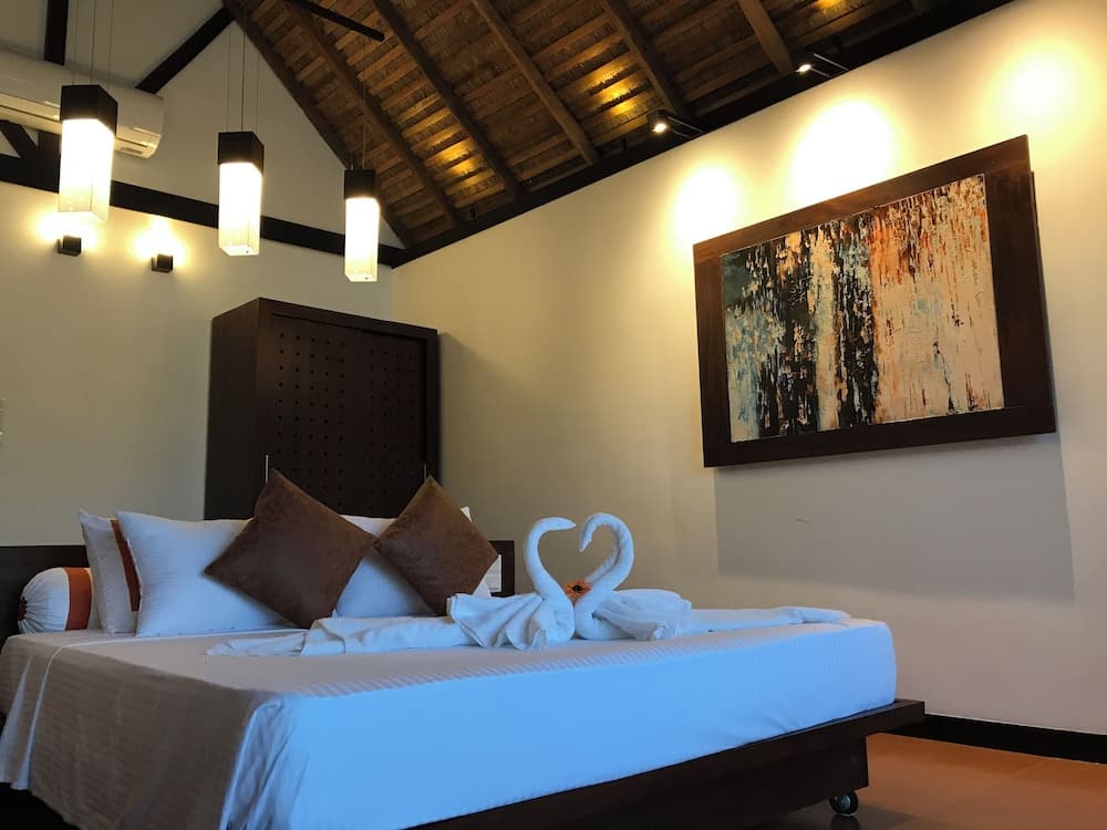 Blue Whale beach boutique Resort photo 3