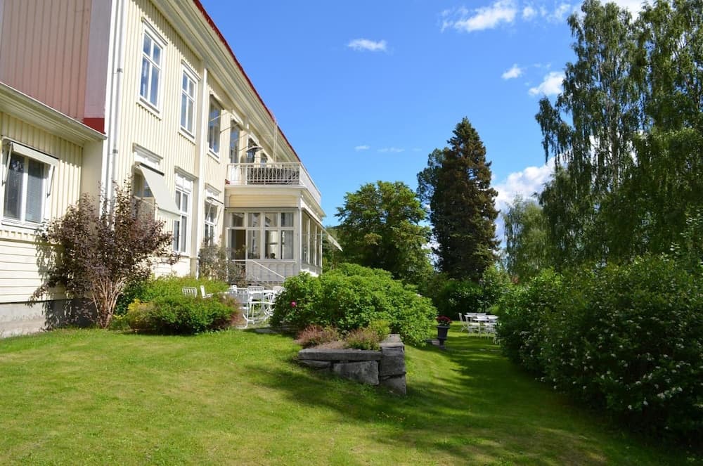 Stiftsgården Konferens & Hotell photo 2