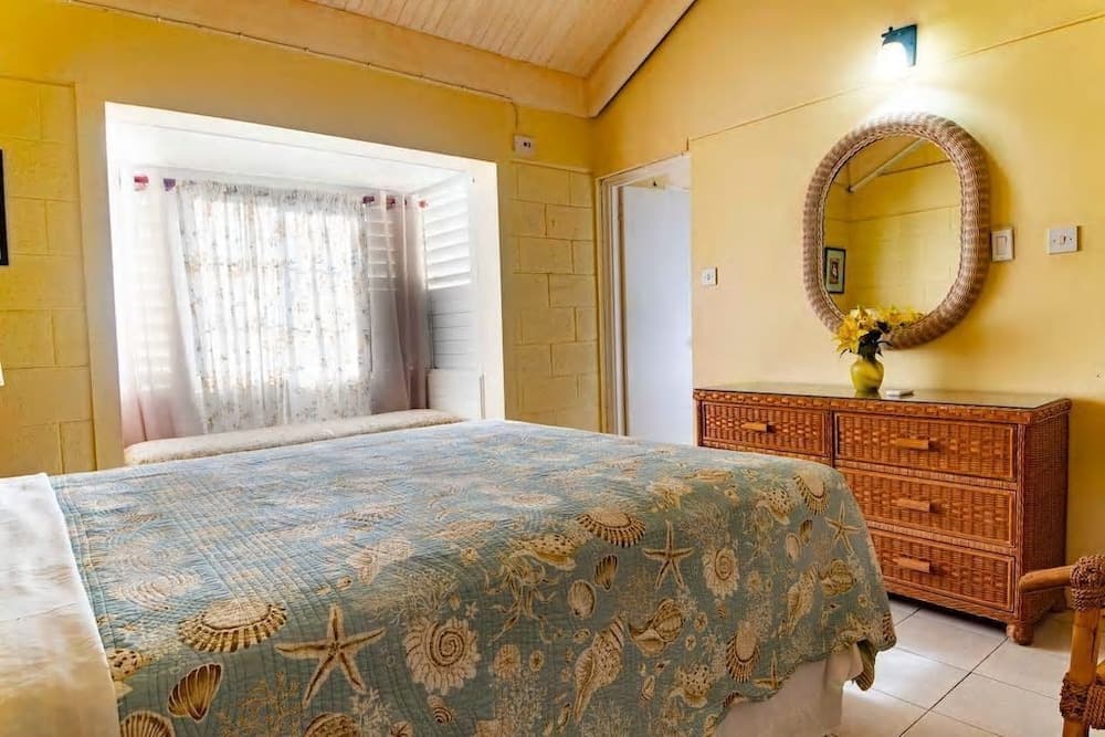 Ocho Rios Boardwalk Apartment photo 8
