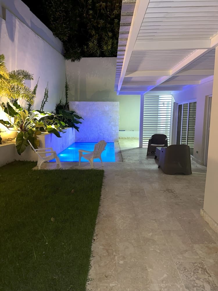 Luxury Villa-Sunny BlueSky W/Ocean-Mtn View photo 2