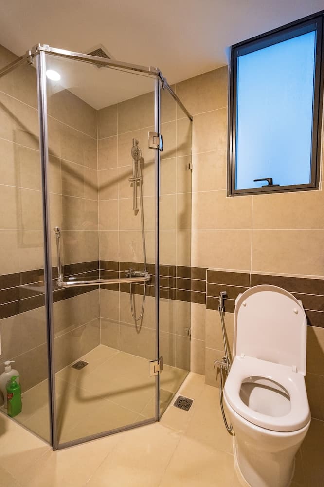 Refined Saigon - Rivergate Apartment photo 4