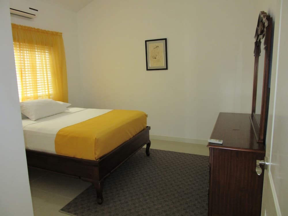 Premium Vacation Rental photo 3
