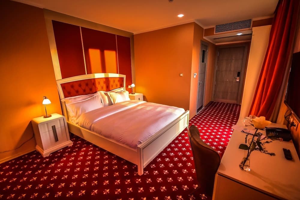 Hotel Plaza Oran photo 5