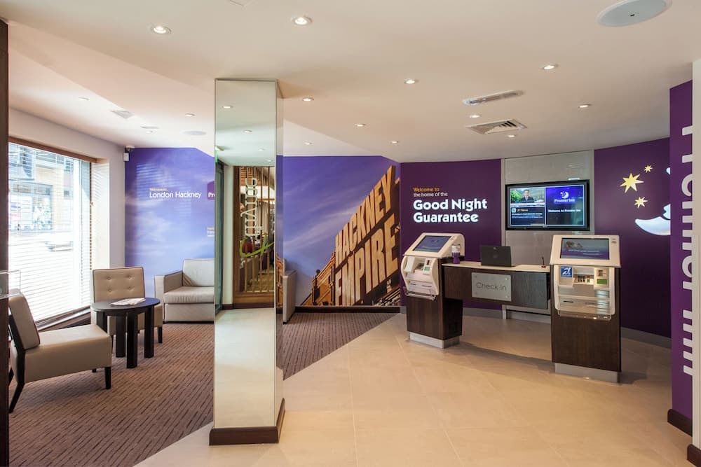 Premier Inn London Hackney photo 3
