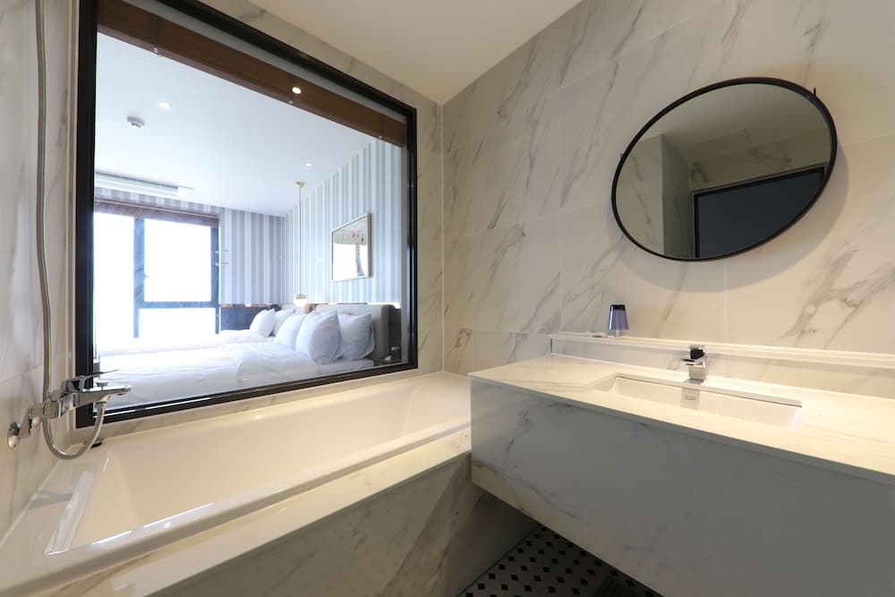 Brown Dot Hotel Jungja Beach photo 6