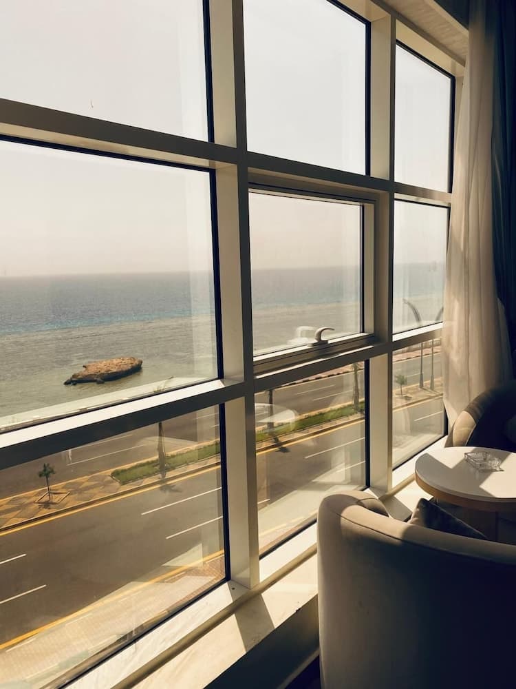 Rose Land Hotel photo 5