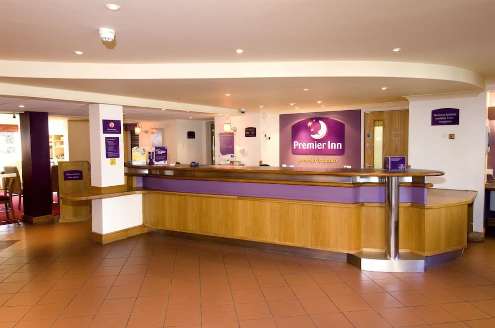 Premier Inn Birmingham Hall Green photo 9
