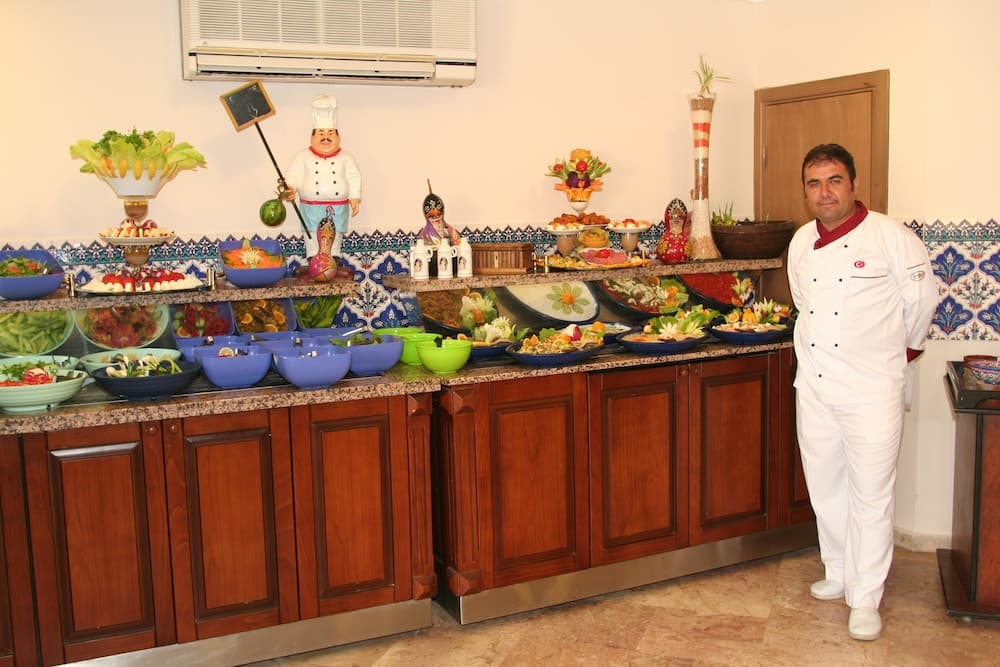 Elysee Beach Hotel photo 7