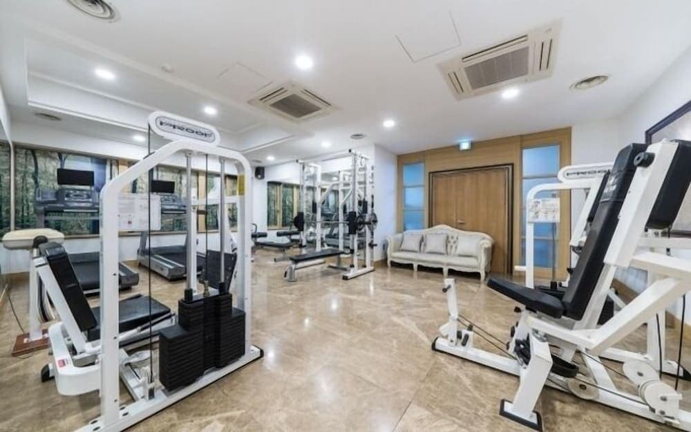 Central Tourist Hotel photo 4