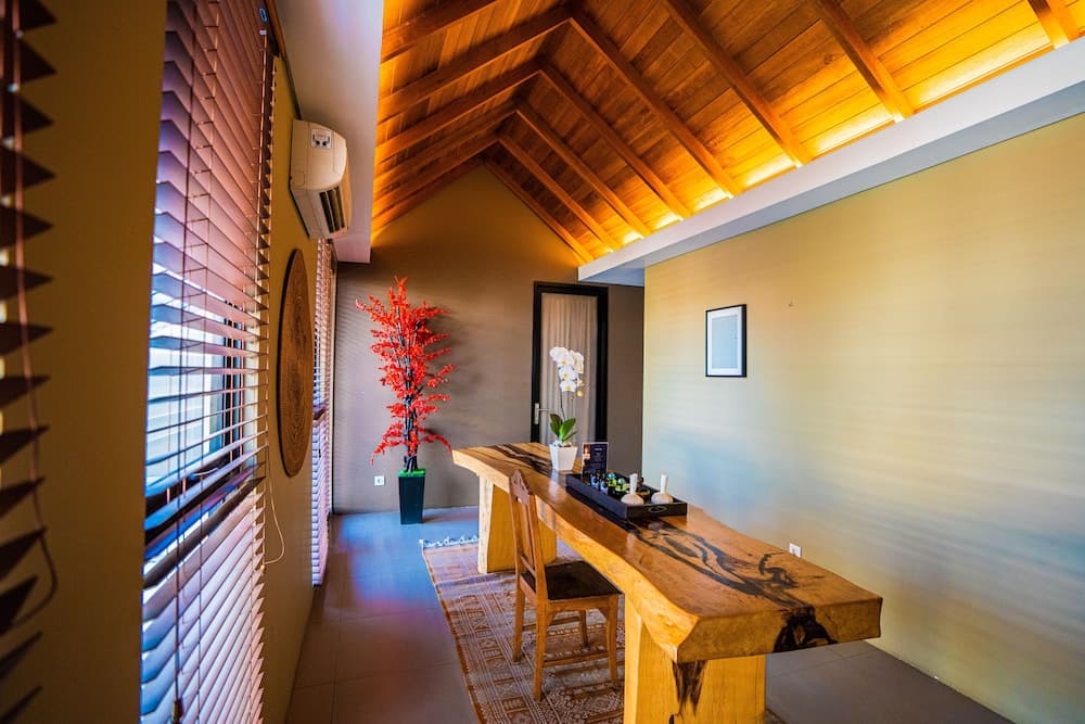 Abia Villa photo 8