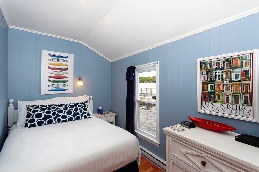 Lighthouse Motel & Cottages photo 2