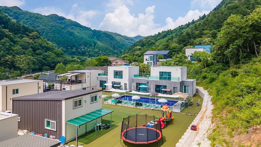 Gapyeong Staykidspoolvilla
