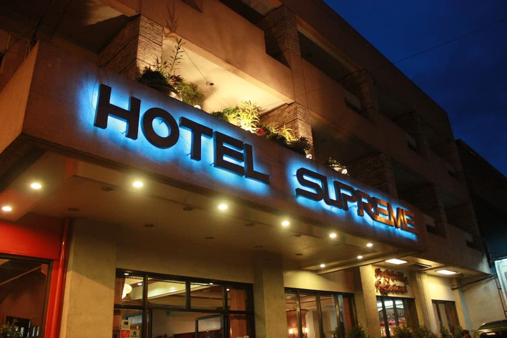 Hotel Supreme photo 8