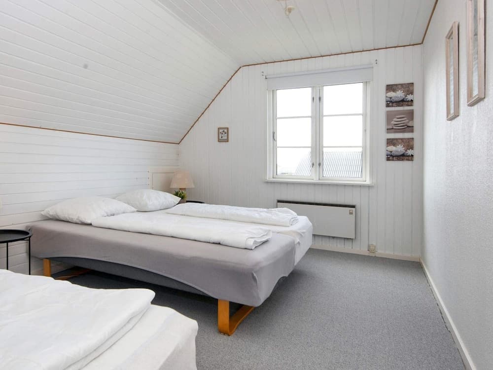 10 Person Holiday Home in Thyboron photo 5
