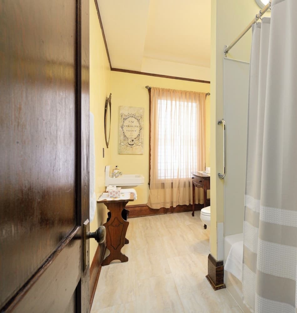 Royal Hotel Sydney photo 6
