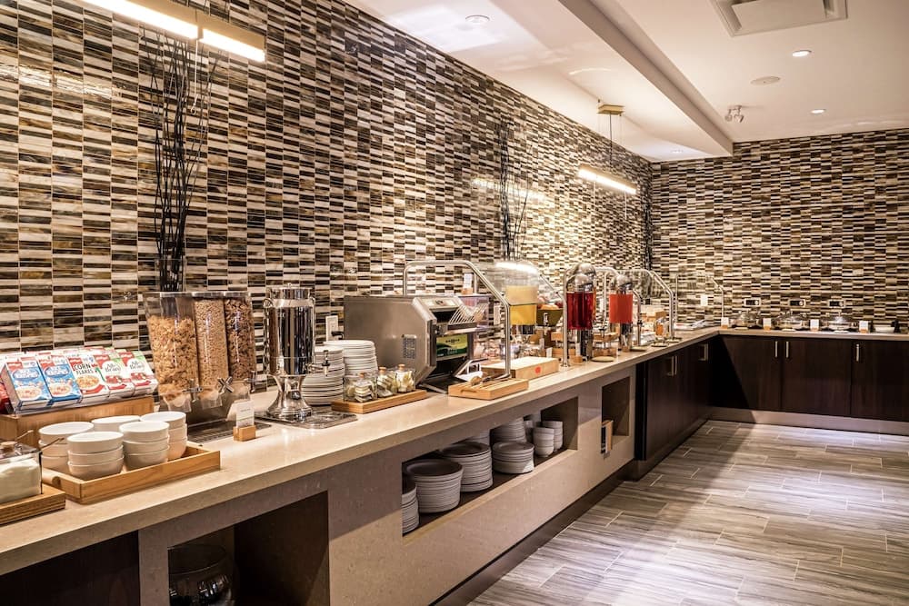 DoubleTree by Hilton Kitchener photo 3