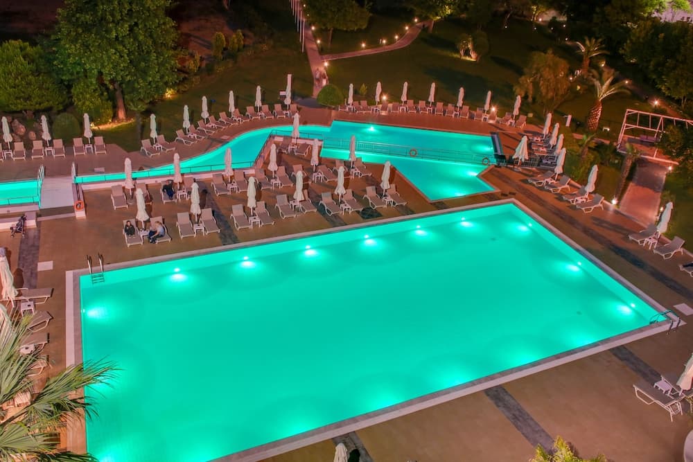 Olympian Bay Grand Resort photo 3