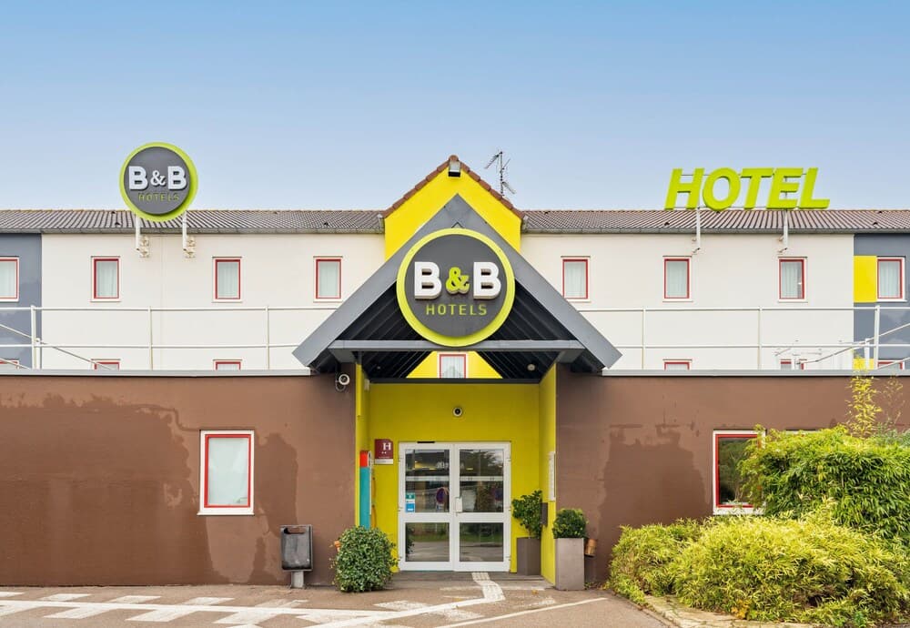 B&B HOTEL Calais Centre Saint-Pierre photo 5