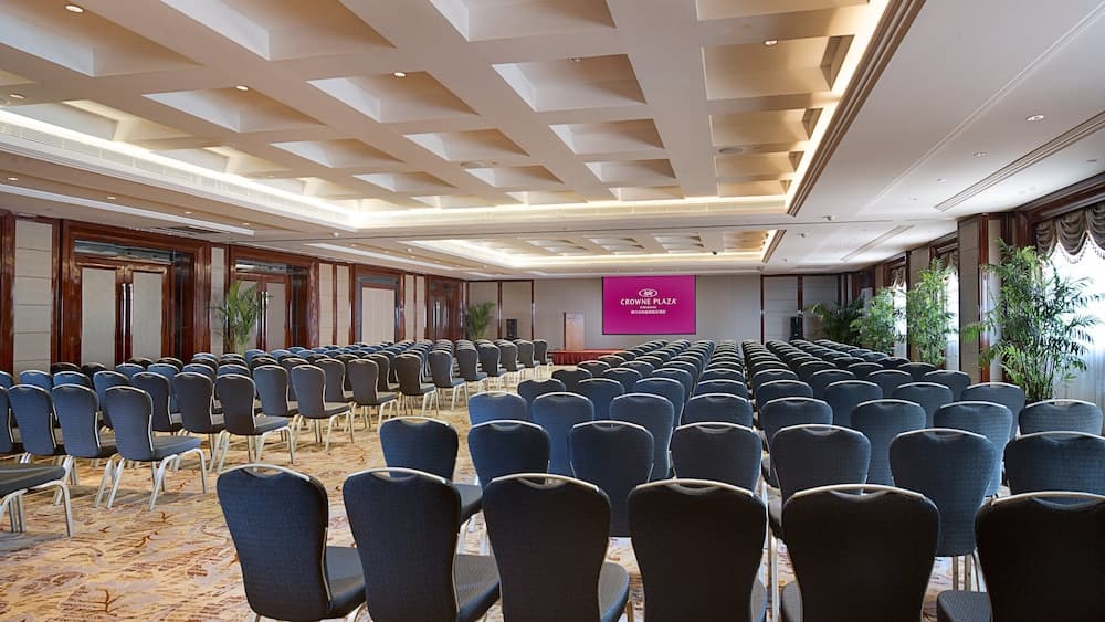 Crowne Plaza Zhenjiang by IHG photo 4