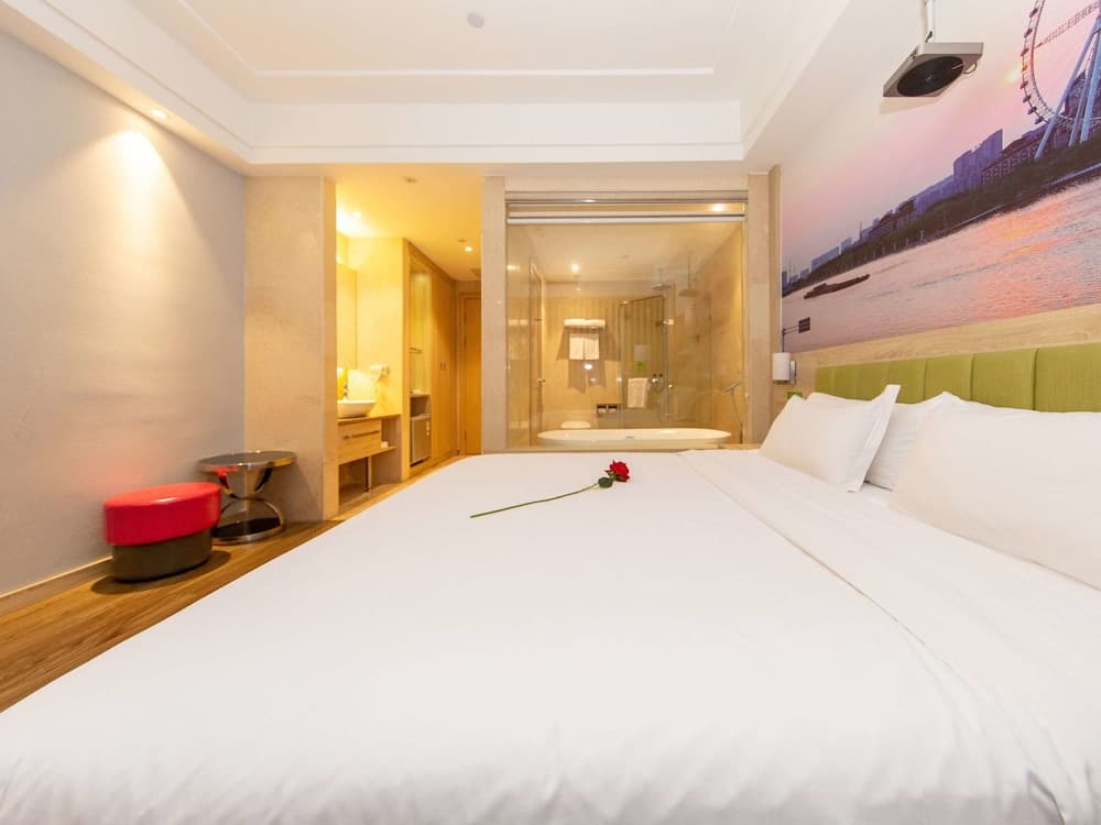 ibis Styles NT Shimao Plz photo 8