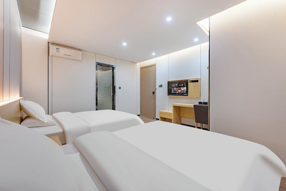 Guangzhou Kaiyue Hotel Luoxi Subway Station Branch - Free Deliver Service to Canton Fair Complex During Canton Fair Period photo 5