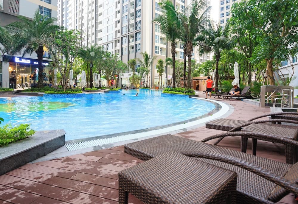 Refined Saigon - Vinhome Central Park photo 6