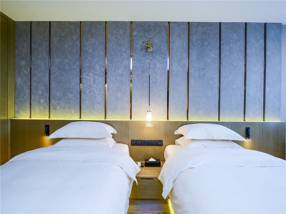9H Hotel photo 9