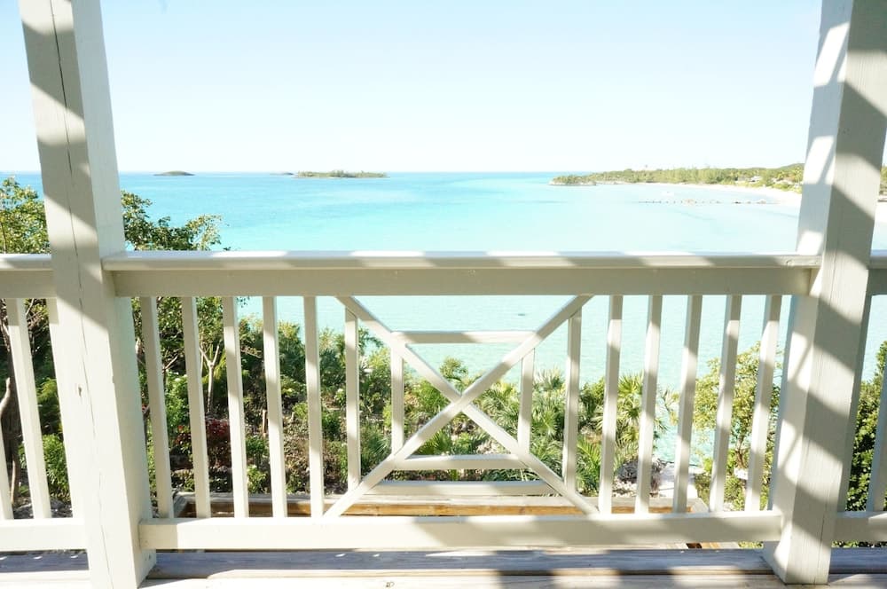 Island Seaside Suites photo 3