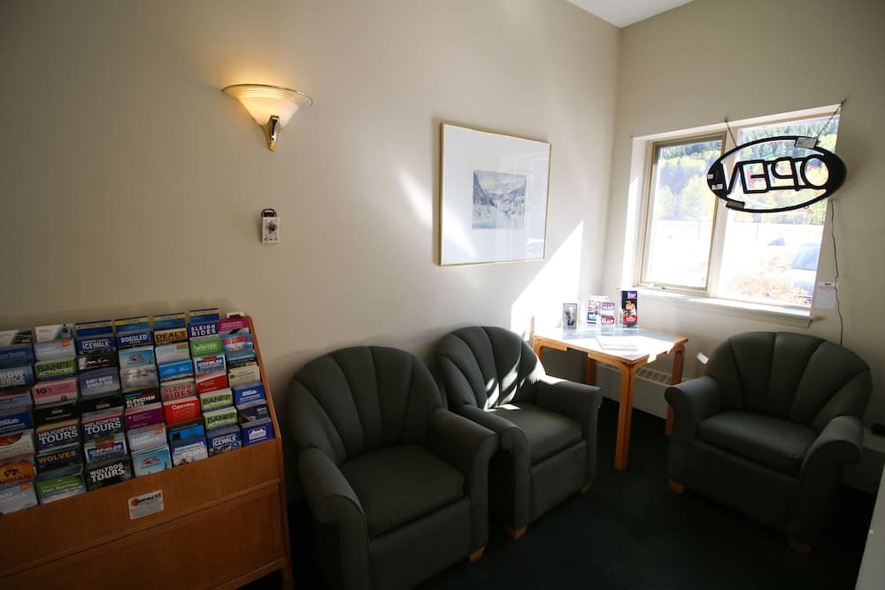 Bighorn Inn & Suites photo 5
