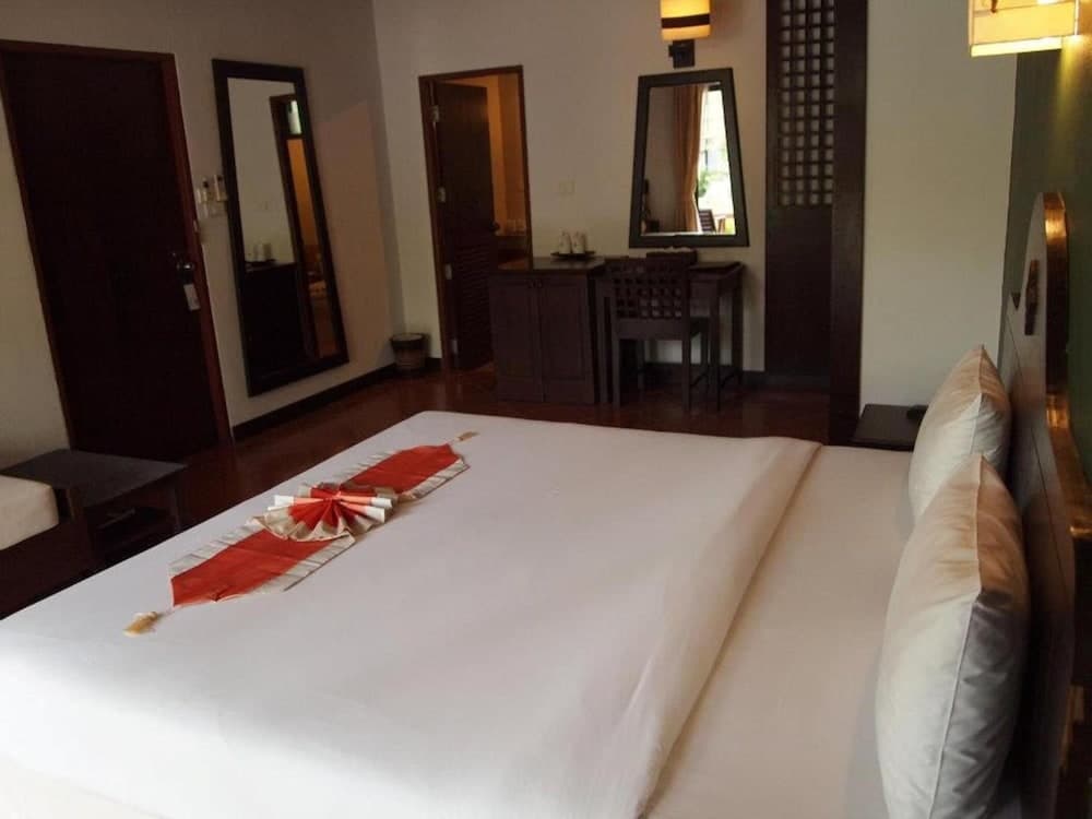Fanari Khaolak Resort - Courtyard Zone photo 5
