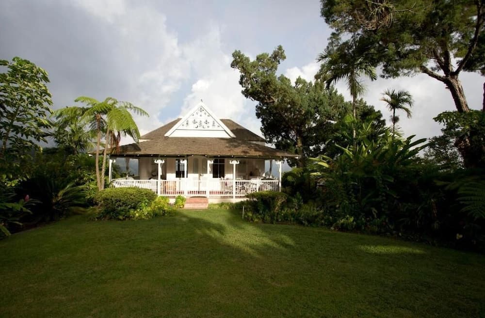 Strawberry Hill photo 4