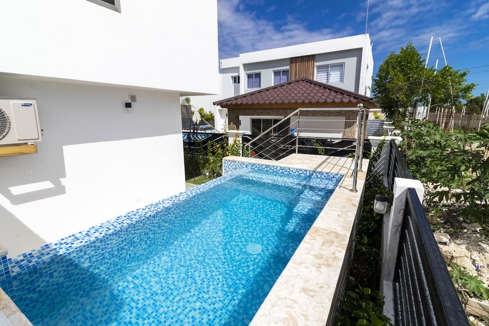 Modern 4-BR Villa in Gated Community photo 7