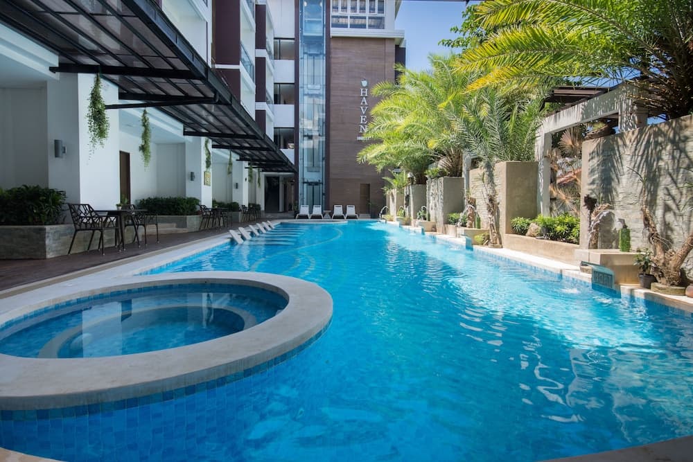 Boracay Haven Suites photo 2