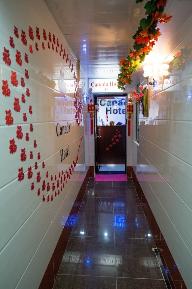 Canada Hotel photo 3